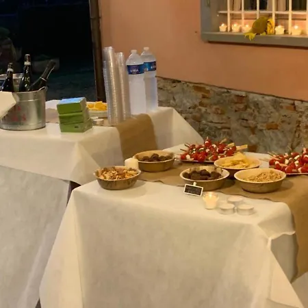 Al Fiorentino Nyaraló *