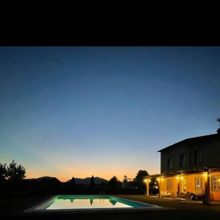 Al Fiorentino Nyaraló *